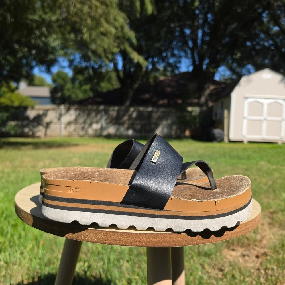 Reef Cushion Vista Hi Black Platform Sandals Cork Footbed Thong Slides Size 8
